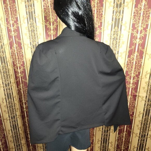Sensational Collection Black Open Cape Blazer Size M-L - Picture 5 of 10